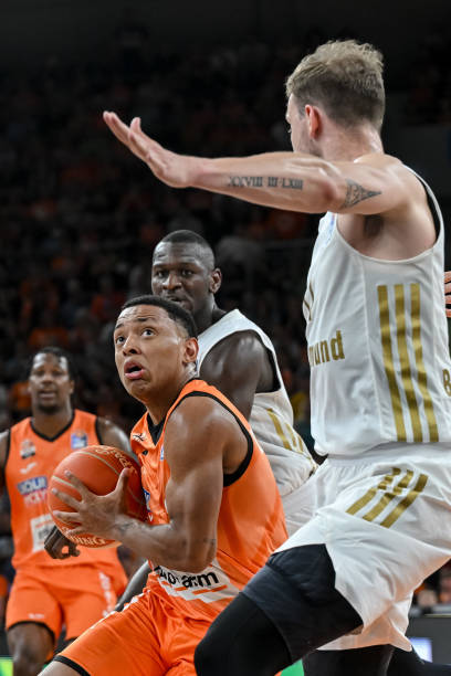 次球员转会 次球员转会