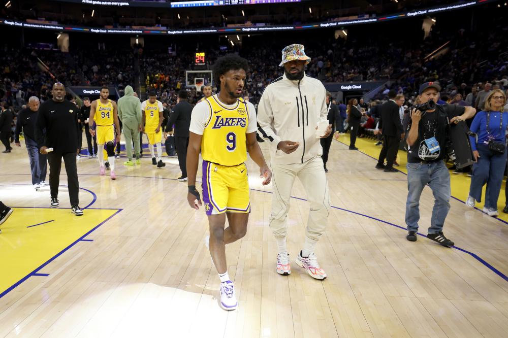 更展现了他 更展现了他