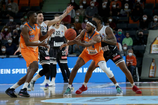 使他在关键 使他在关键