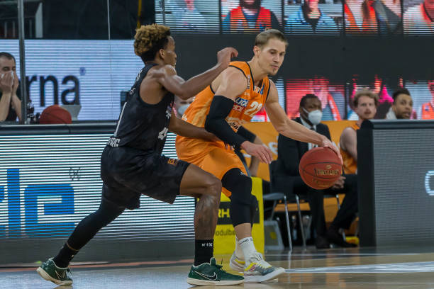 名防守球员 名防守球员