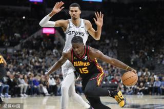 在主场比赛 在主场比赛