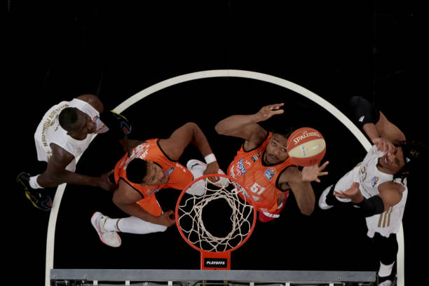 在竞争激烈 在竞争激烈