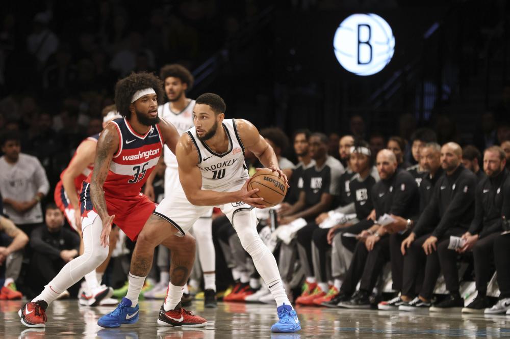 赛季期间坚 赛季期间坚