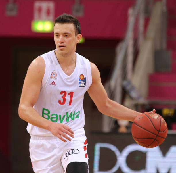 穆斯卡特 穆斯卡特